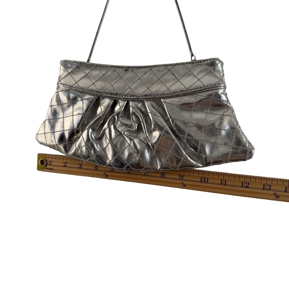 Steve Madden Quilted Shoulder Bag Womens Silver Metallic Evening Purse - Picture 15 of 15